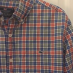 Vineyard Vines Classic Fit Whale Shirt. Long Sleeve Button Down. Size Large